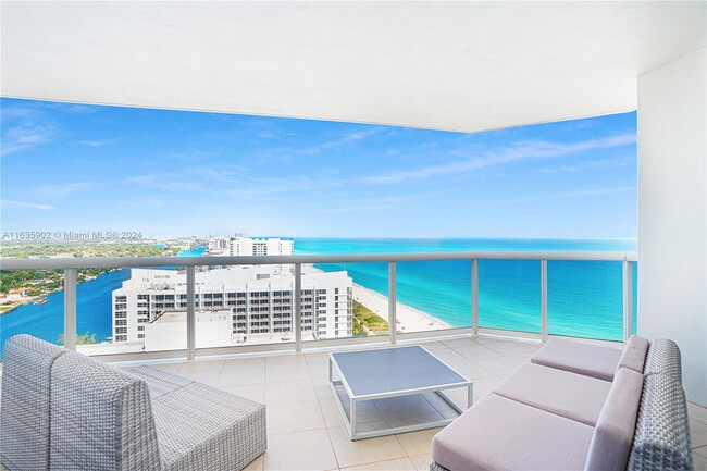 4779 Collins Ave in Miami Beach, FL - Building Photo - Building Photo