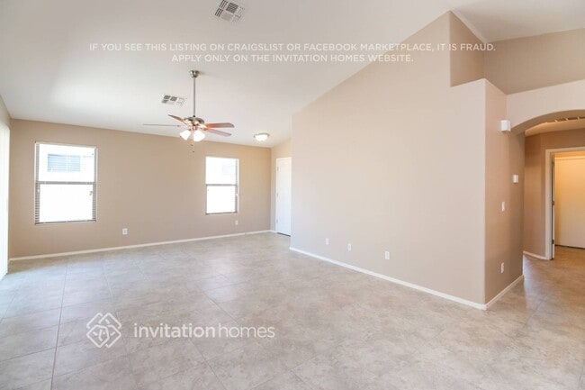 3663 W Yellow Peak Dr in Queen Creek, AZ - Building Photo - Building Photo