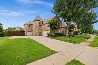 400 Dakota Dr in Murphy, TX - Building Photo - Building Photo