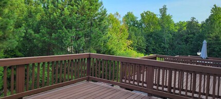 828 Carpenter Glenn Dr in Cary, NC - Building Photo - Building Photo