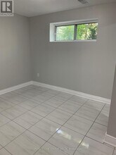 29 Alhart Dr in Toronto, ON - Building Photo - Building Photo