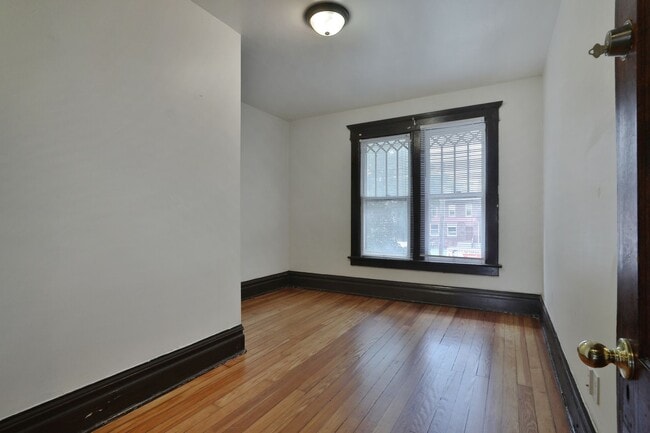 1611 Summit St in Columbus, OH - Building Photo - Building Photo