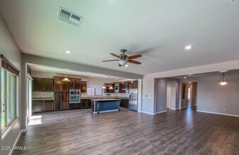 19209 W Pasadena Ave in Litchfield Park, AZ - Building Photo - Building Photo