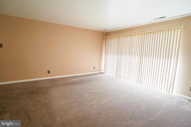 property at 10115 Prince Pl