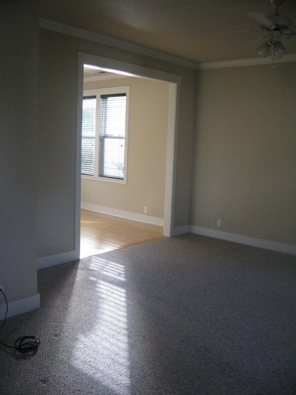 2477 Switzerland Ln in Chico, CA - Building Photo - Building Photo