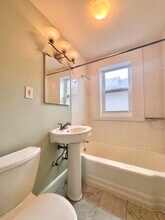 19 South St, Unit 11 in Boston, MA - Foto de edificio - Building Photo