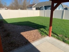 2033 W Hampson Ave in Coeur d'Alene, ID - Building Photo - Building Photo