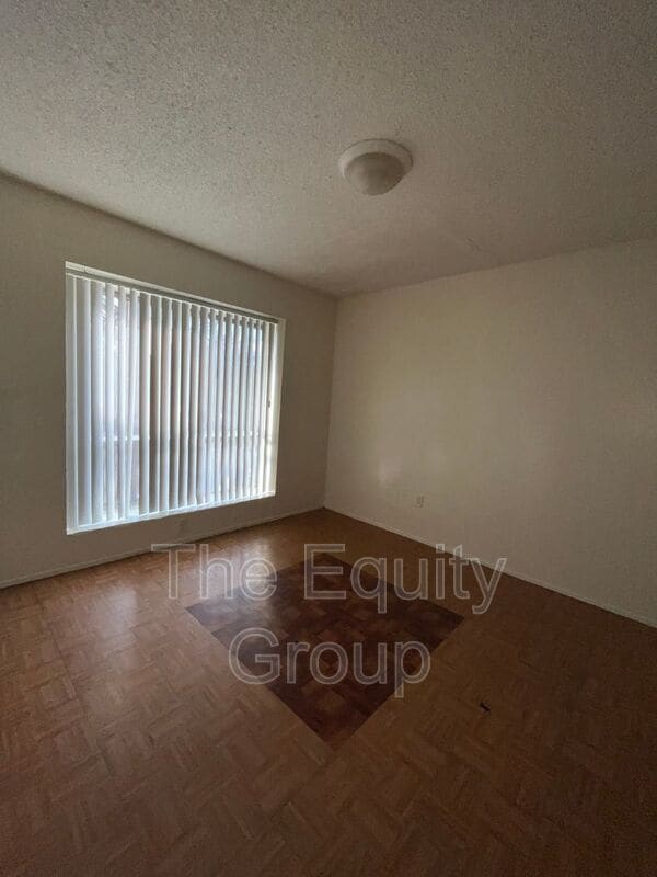 524 S Encina St in Visalia, CA - Building Photo - Building Photo