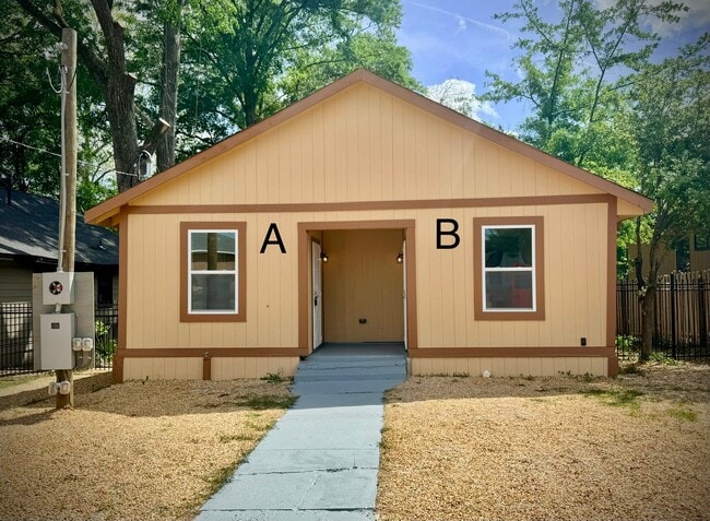 1915 Walnut St, Unit 1915 Walnut St Unit B