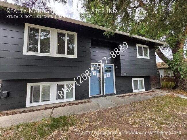 property at 3033 W Malad St