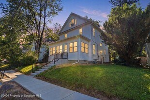 413 Powell Ave in Clarks Summit, PA - Building Photo
