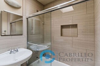 5425 Adams Ave in San Diego, CA - Building Photo - Building Photo