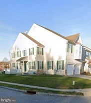 150 Rittenhouse Dr in Deptford, NJ - Building Photo
