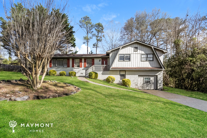 513 Hemlock Dr in Woodstock, GA - Building Photo