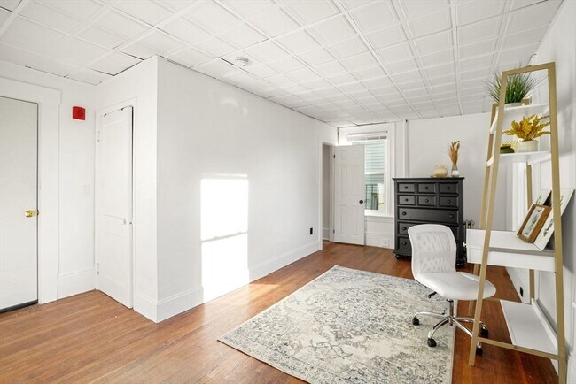 928 Dorchester Ave-Unit -5 in Boston, MA - Building Photo - Building Photo