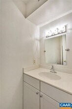 328 Harvest Dr in Charlottesville, VA - Building Photo - Building Photo