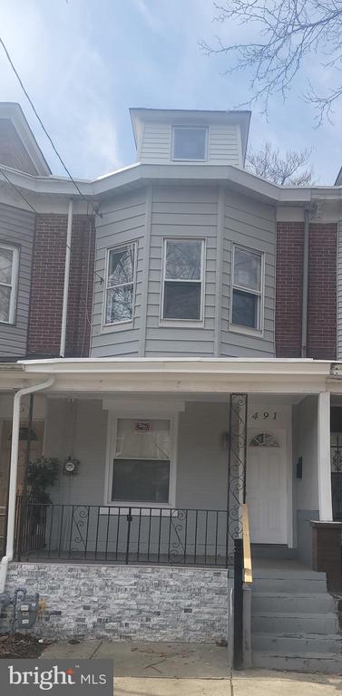 property at 491 Stuyvesant Ave