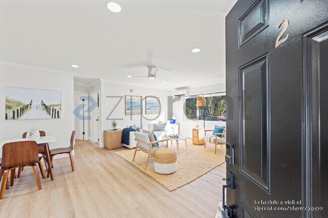 3906 Pacific Ave in Los Angeles, CA - Foto de edificio - Building Photo