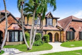 9195 NW 44th Ct in Sunrise, FL - Building Photo - Building Photo