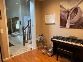 1 Lenape Ln in West Windsor Township, NJ - Building Photo - Building Photo