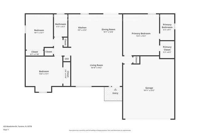 423 Woodview Dr in Tavares, FL - Building Photo - Building Photo