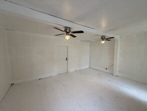 159 Barrie Rd in Orillia, ON - Building Photo - Building Photo