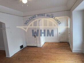 2841 N 49th St in Milwaukee, WI - Building Photo - Building Photo