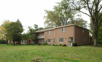 1971-1989 Northwest Blvd Apartments