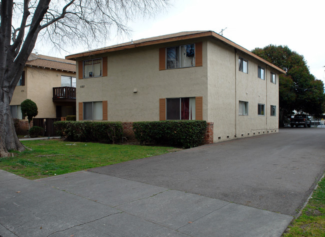 1127 Ayala Dr in Sunnyvale, CA - Building Photo - Building Photo