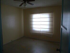 571 National St in Henderson, NV - Building Photo - Building Photo