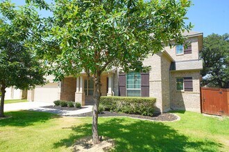 29011 Porch Swing in Boerne, TX - Foto de edificio - Building Photo