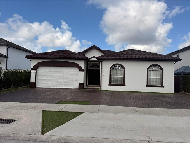 2902 SW 149th Pl in Miami, FL - Building Photo - Building Photo