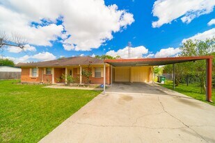 7015 Kopman Dr in Houston, TX - Building Photo