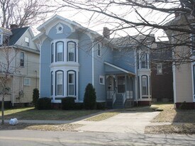 457 W 5th St in Erie, PA - Building Photo
