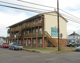 Maple Arms Apartments