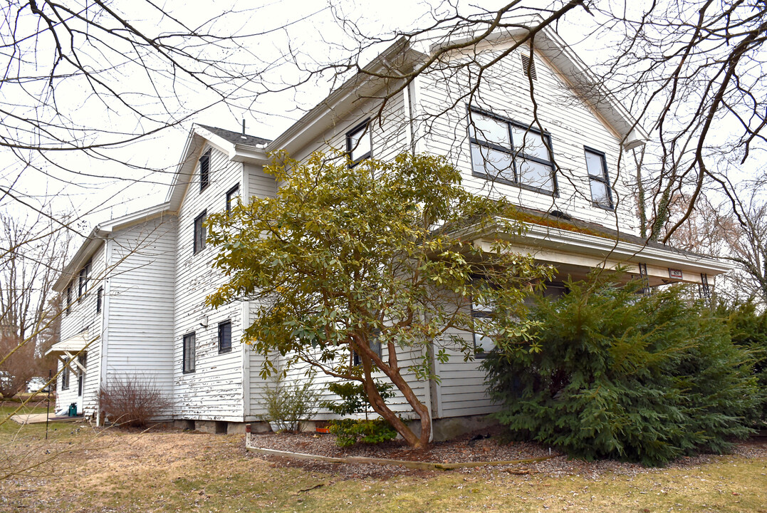 424 Walnut St in Meadville, PA - Building Photo