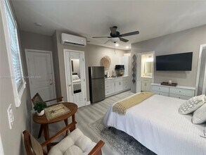 8638 SW 50th St in Cooper City, FL - Building Photo - Building Photo