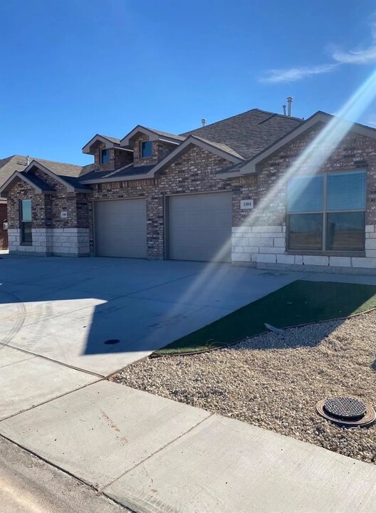 1920 Langford Ave in Lubbock, TX - Foto de edificio