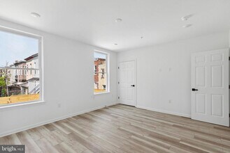 890-92 N 42nd St-Unit -5 in Philadelphia, PA - Building Photo - Building Photo