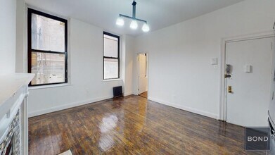 84 Christopher Street in New York, NY - Building Photo - Floor Plan