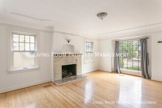 5905 NE 33rd Ave in Portland, OR - Building Photo - Building Photo