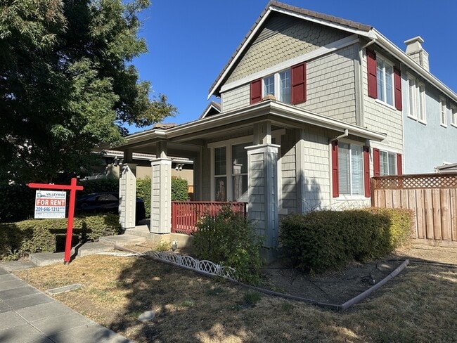 property at 91 W Recreo Ct