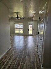 207 Meadowlark Ln in Geronimo, OK - Building Photo - Building Photo