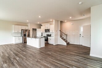 1365 37th Ave Lane NE in Hickory, NC - Building Photo - Building Photo