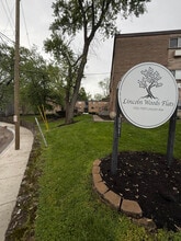 Lincoln Woods Flats in Norwood, OH - Foto de edificio - Building Photo