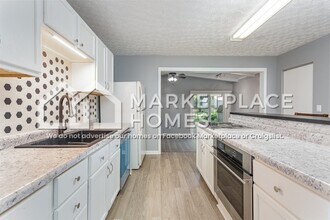 414 Hilltop Dr in Pickerington, OH - Building Photo - Building Photo