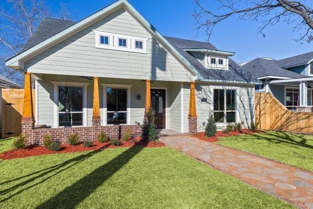 property at 621 W Eighth St