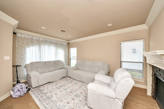 14454 Summerleaf Ln in Houston, TX - Foto de edificio - Building Photo