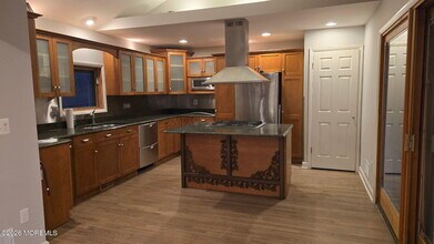 3204 Fairmont Ave in Ocean Township, NJ - Building Photo - Building Photo