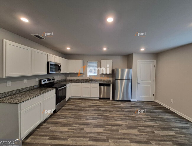 255 Hawthorn Trail in Macon, GA - Building Photo - Building Photo